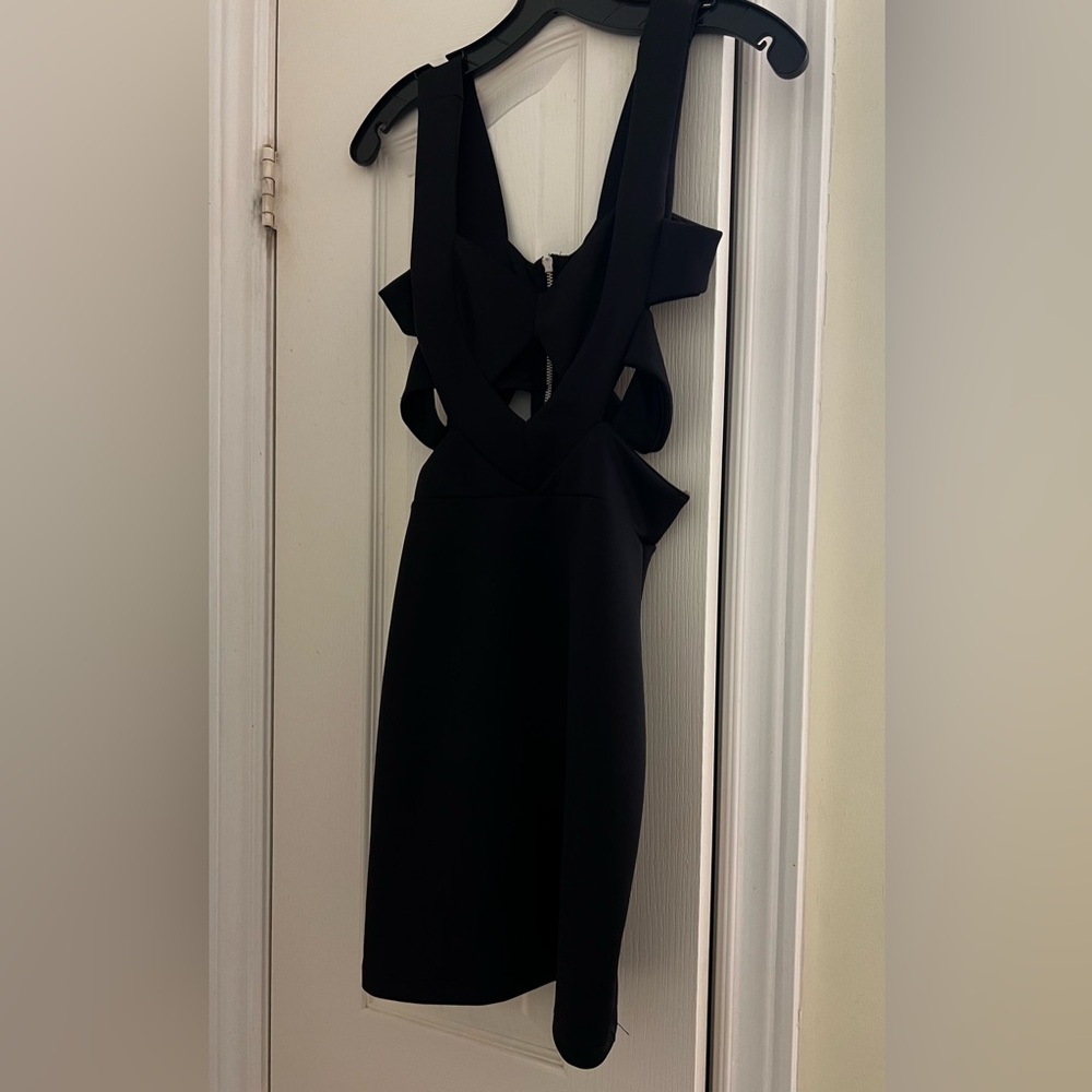 Trac Black Side and Front Cut Out Dress